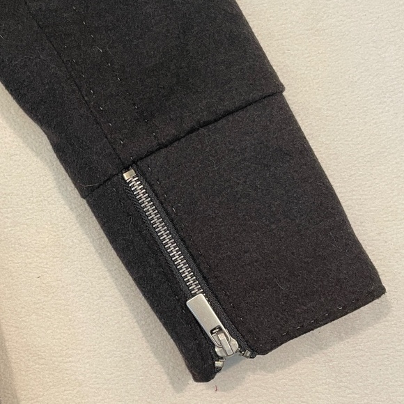 EUC Jacob Winter Overcoat with Zipper Details in Charcoal Gray Size XS - Picture 6 of 9